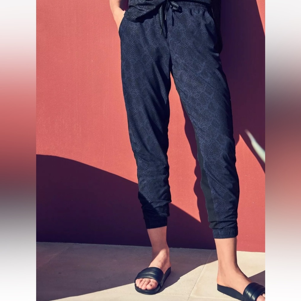 Athleta Python Printed Brooklyn Joggers Loungewea… - image 2